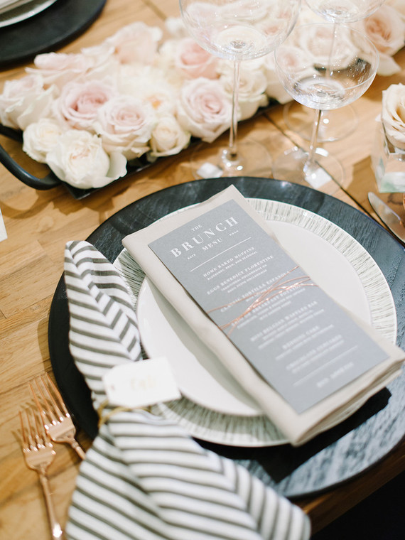 Modern place setting Inspiration