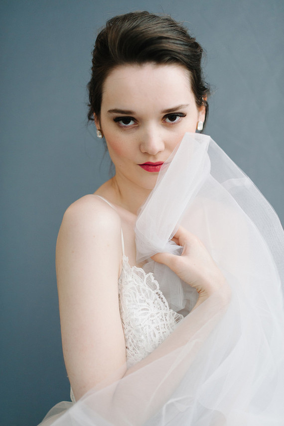 Modern bridal beauty