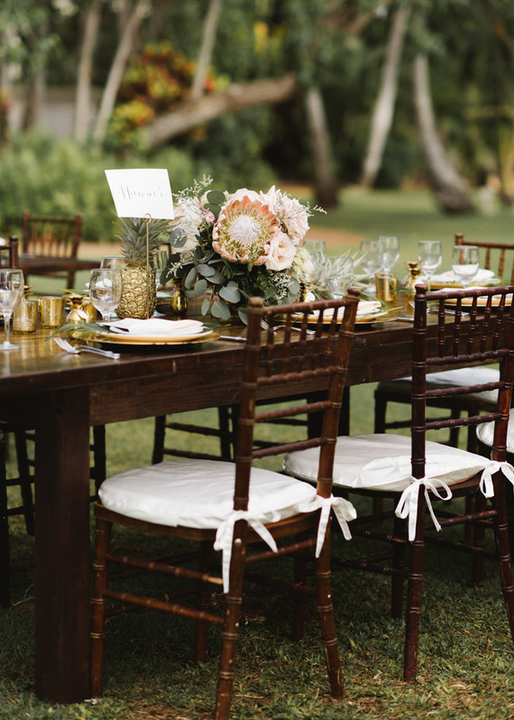 Tropical tablescape