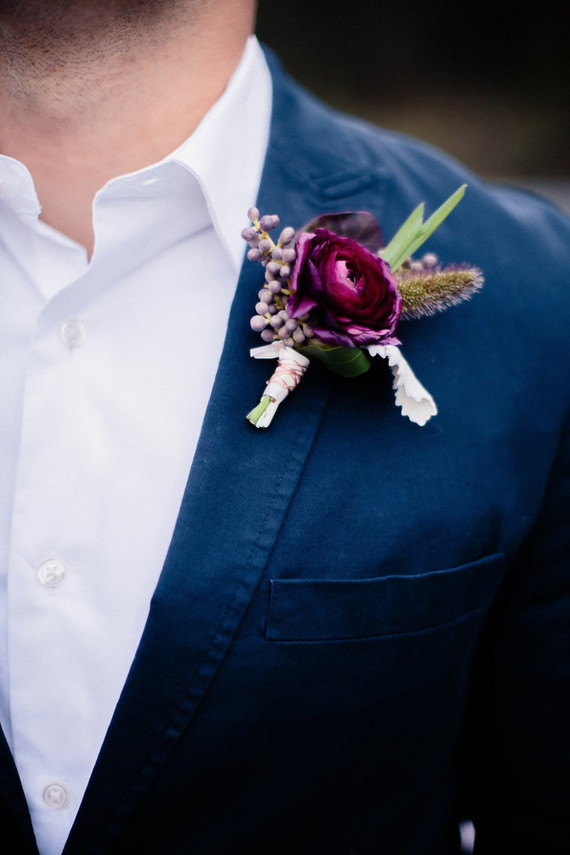 Winter boutonniÃ¨re Inspiration