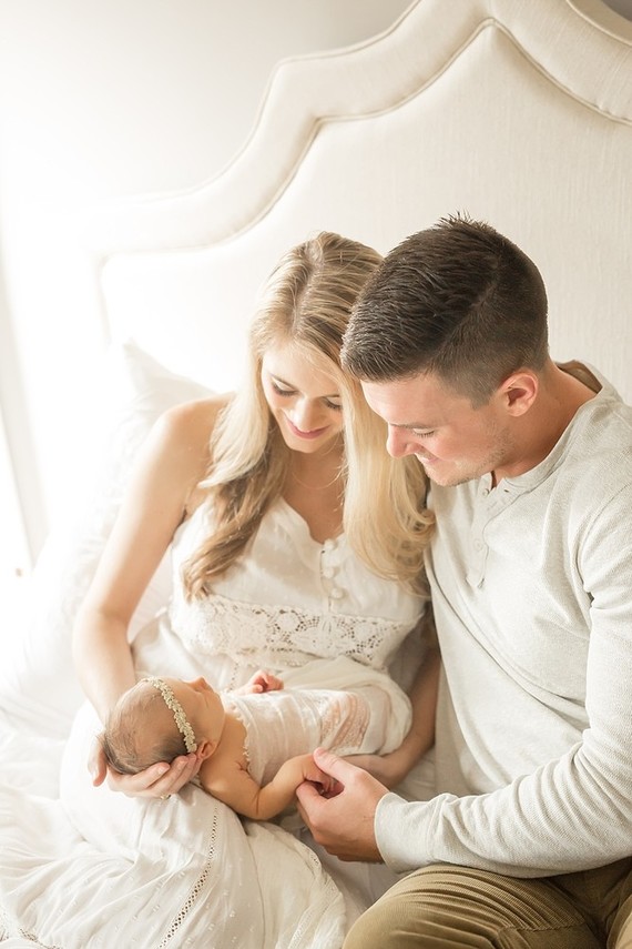 newborn photos at home