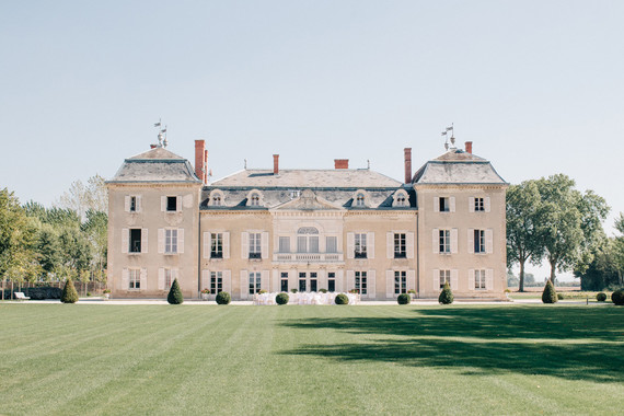 Real wedding at a French Chateau