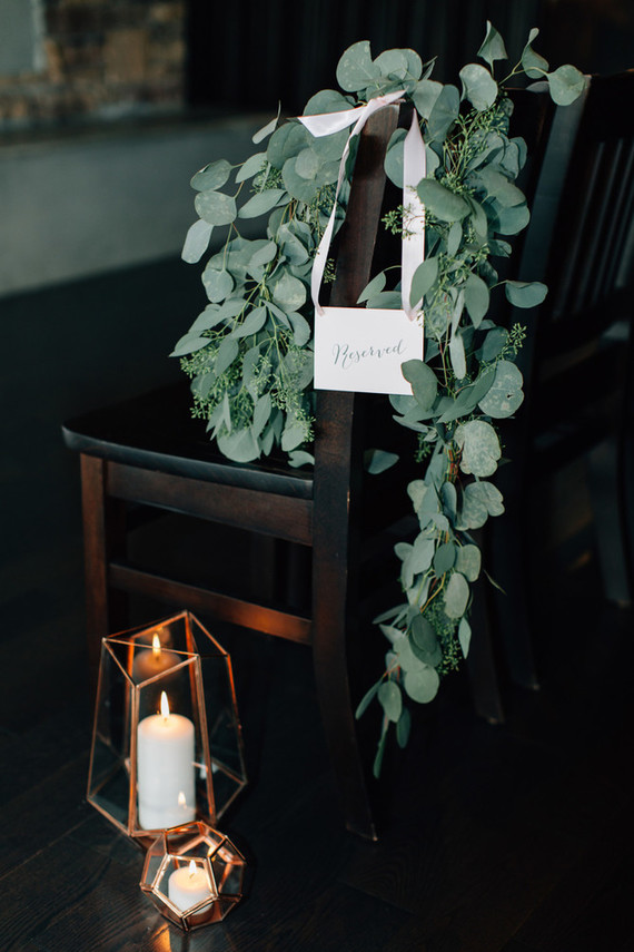 Romantic Canadian lake house wedding