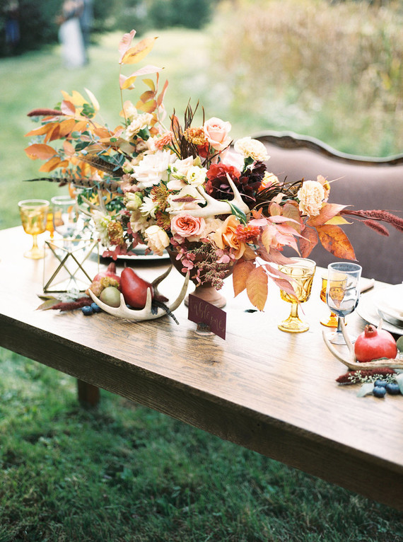 Fall wedding flowers