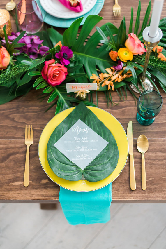 Tropical place setting