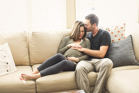 cozy maternity photos