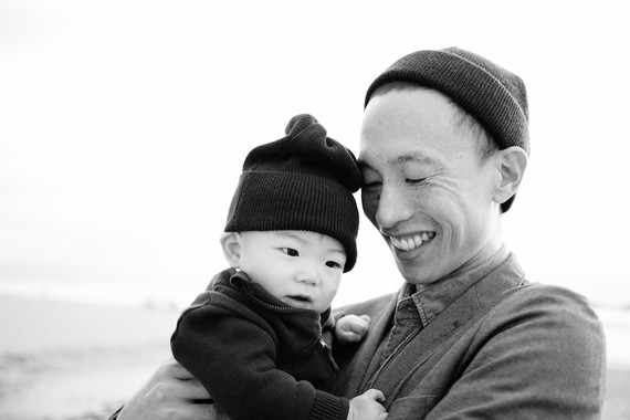 multi generation family photos at the beach