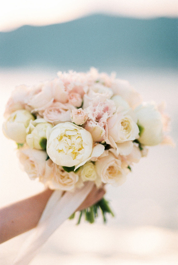 Blush bridal bouquet