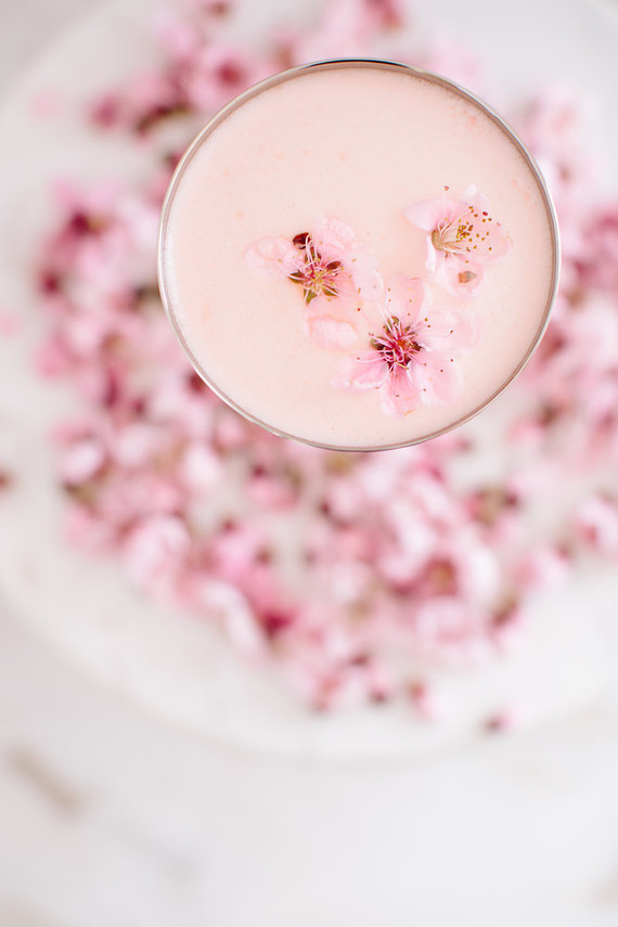 Spring cocktail recipe with Crate and Barrel: Greystone Inspiration