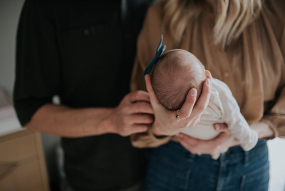 moody modern newborn photos