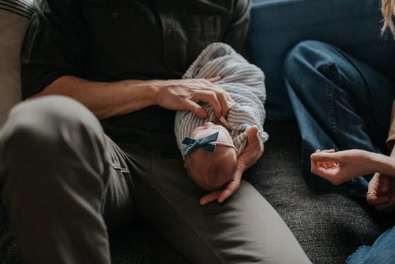moody modern newborn photos