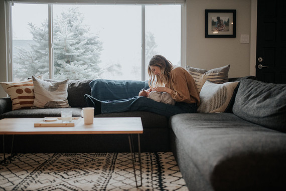 moody modern newborn photos