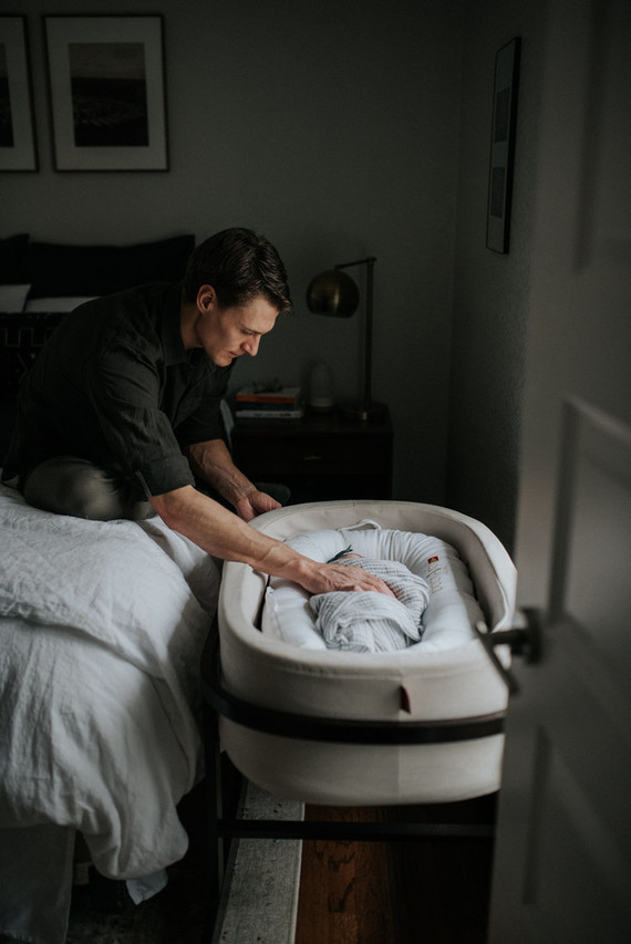 moody modern newborn photos