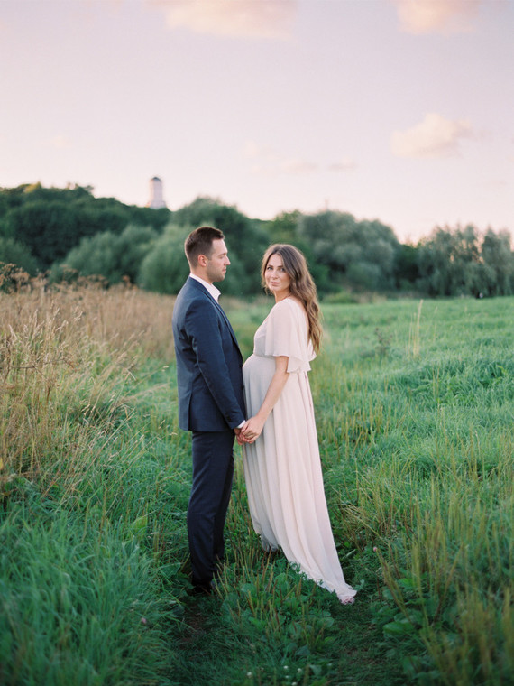 Dreamy formal maternity photos