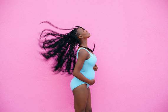 Bright fun maternity photos