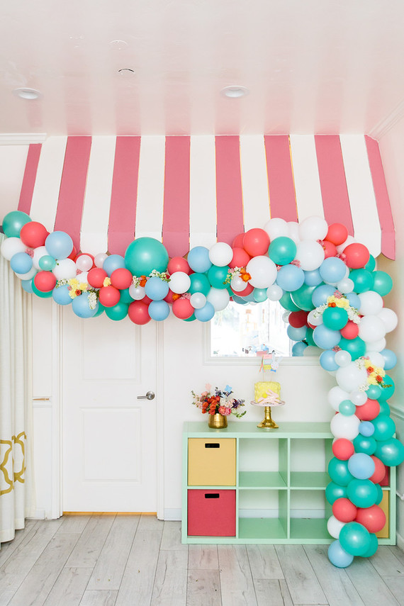 Modern Easter party ideas