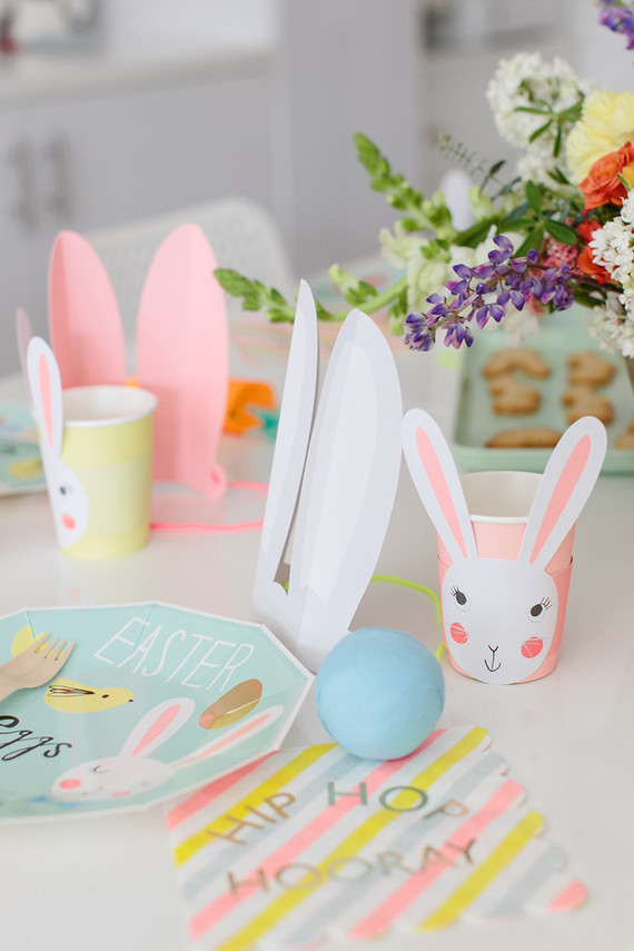 Modern Easter party ideas