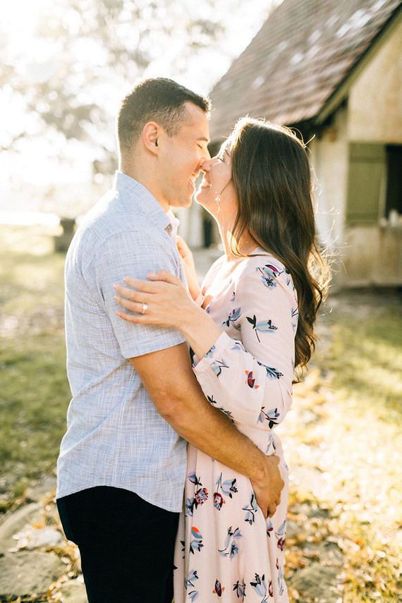 River engagement session in Charleston