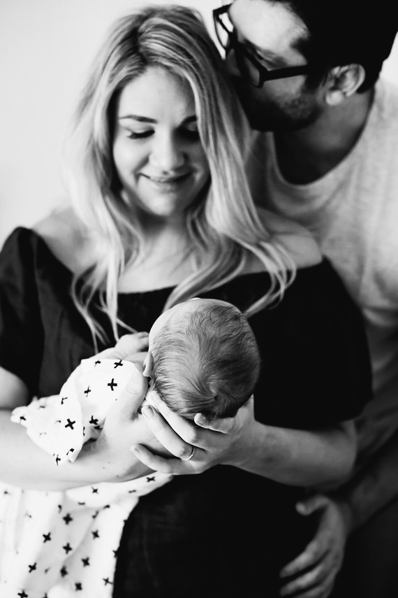 lifestyle newborn photos