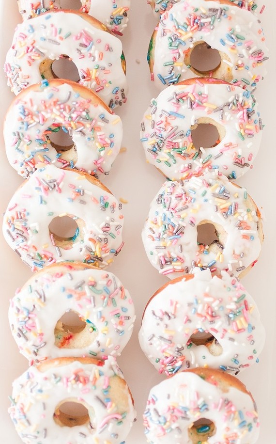 confetti donuts