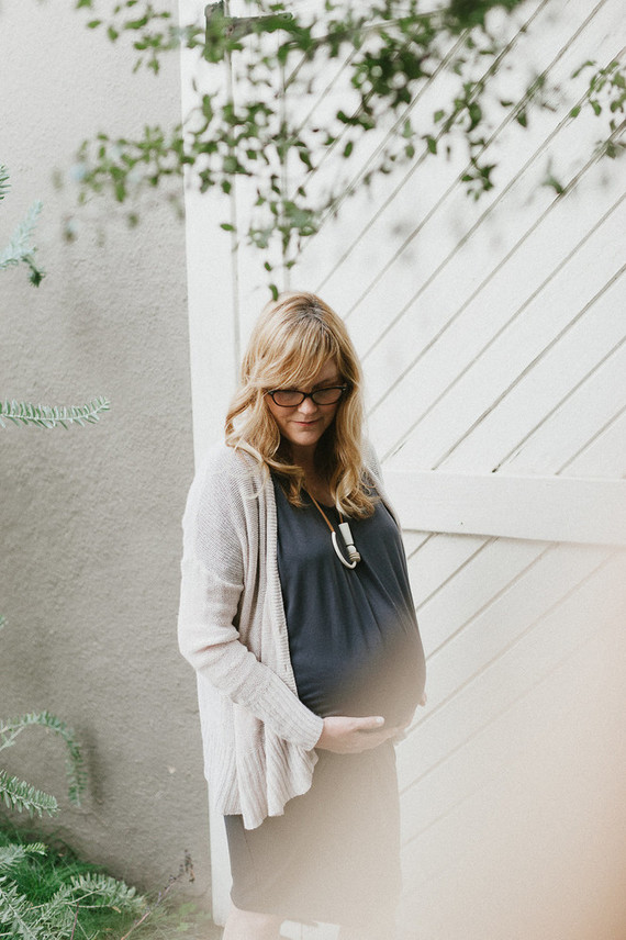 Simple natural light maternity photos
