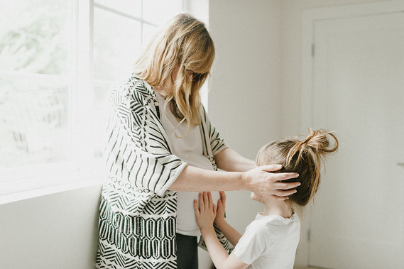 maternity photos with kids