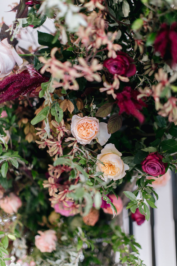 Colorful wedding flowers