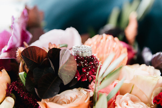 Colorful wedding flowers