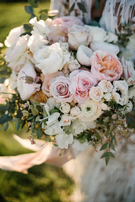 Boho spring bouquet