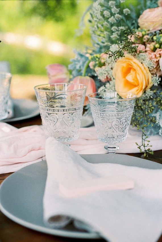 Spring place setting