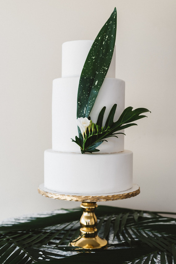 Tropical wedding cake