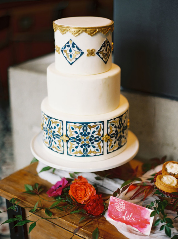 Spanish wedding cake