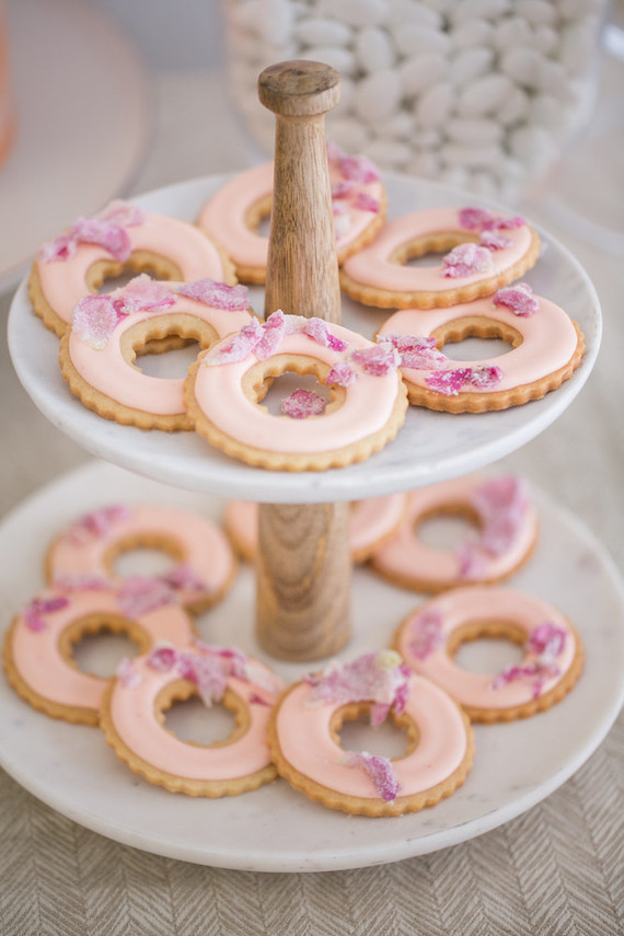 floral cookies