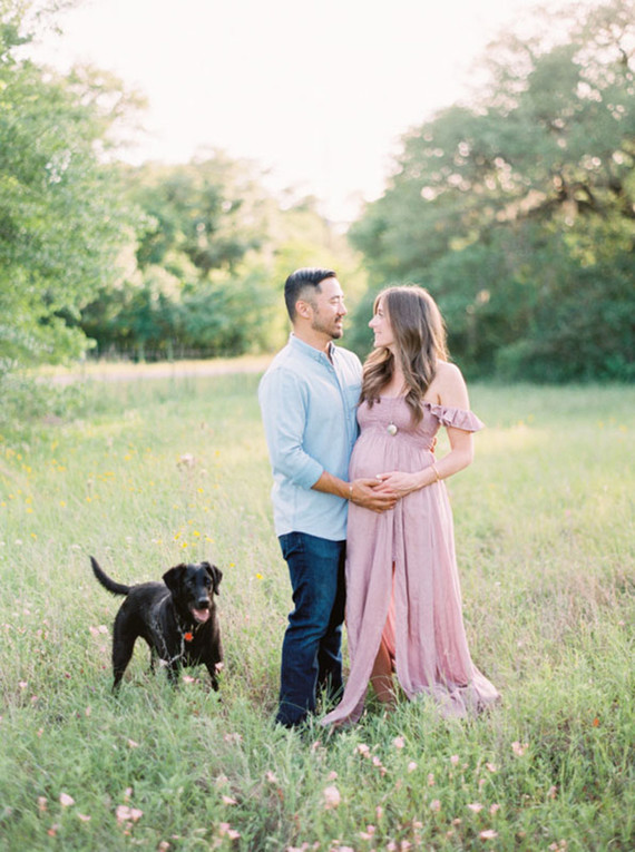 Mossy Oaks romantic maternity photos