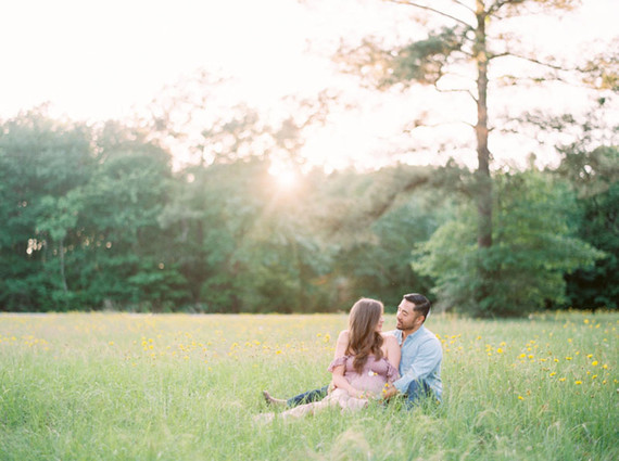 Mossy Oaks romantic maternity photos