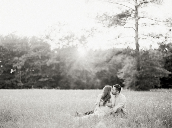 Mossy Oaks romantic maternity photos
