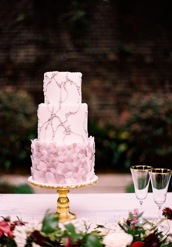 Romantic wedding cake