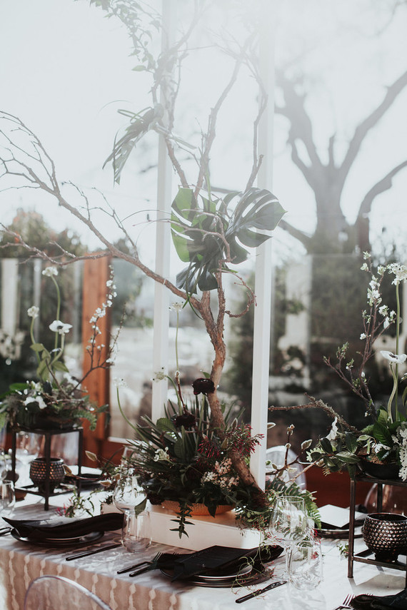 Dramatic wedding florals