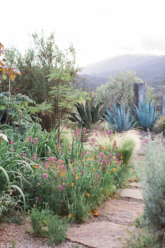 Minimal Rustic ranch wedding inspiration