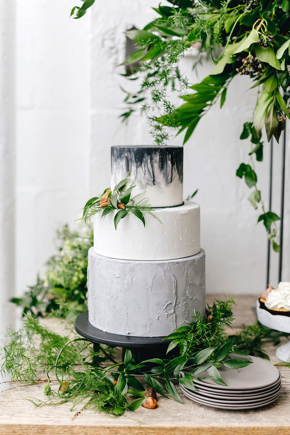 Gray wedding cake