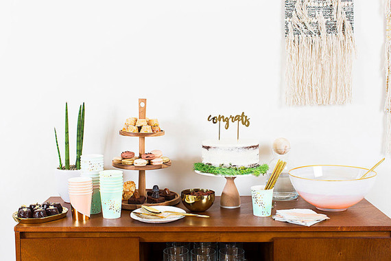 Cake table