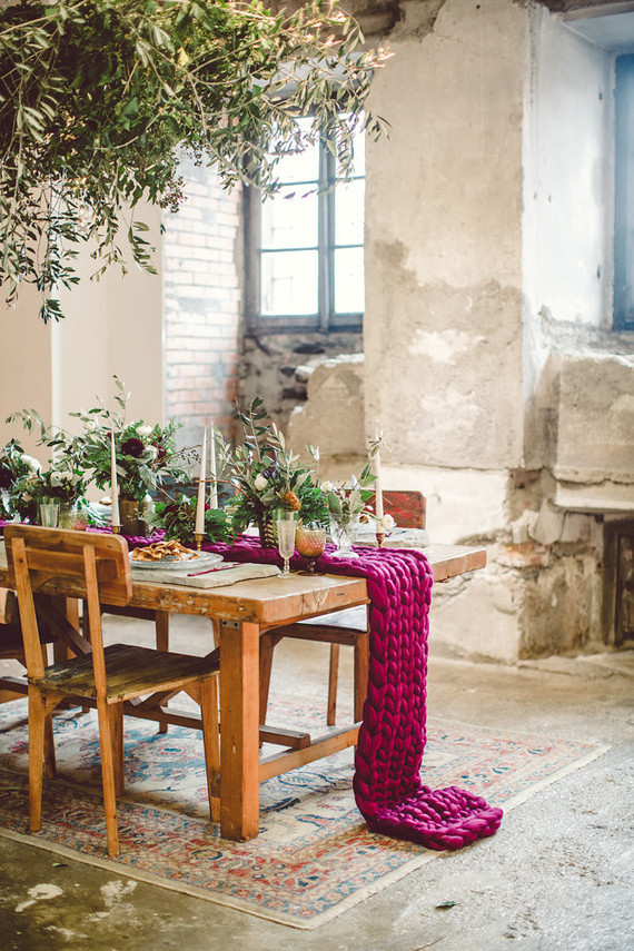 Yarn table runner Inspiration