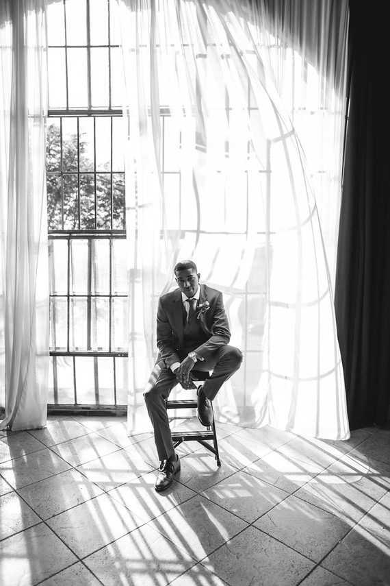 Modern groom