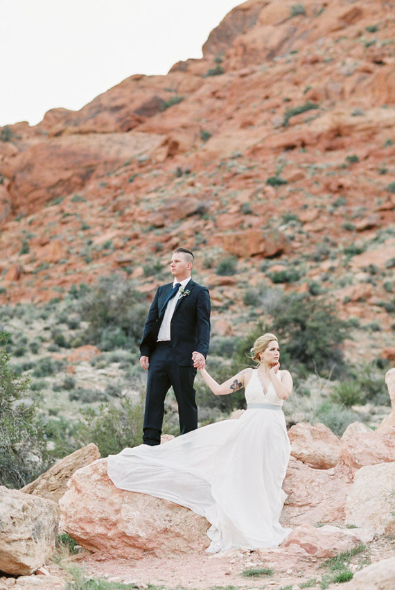 Desert elopement inspiration in Las Vegas Wedding Inspiration