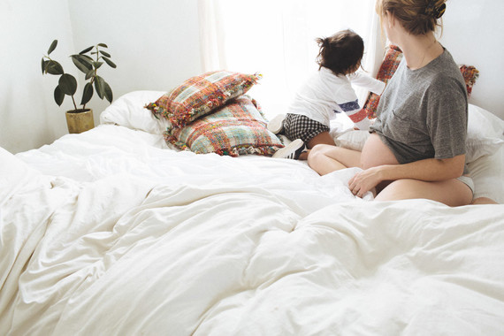 Lifestyle maternity photos