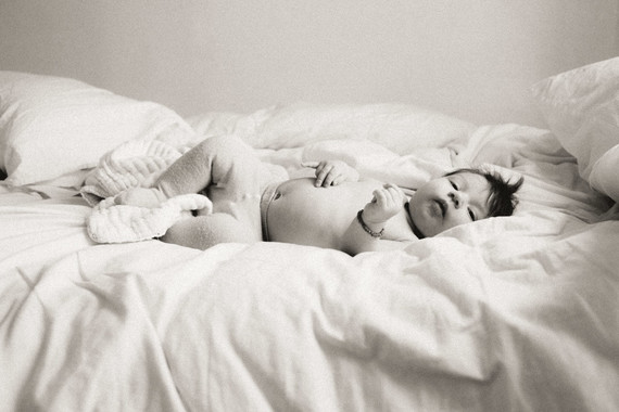 Lifestyle family newborn photos