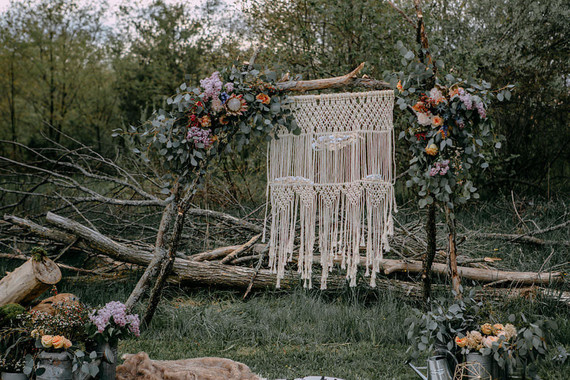 Macrame ceremony backdrop