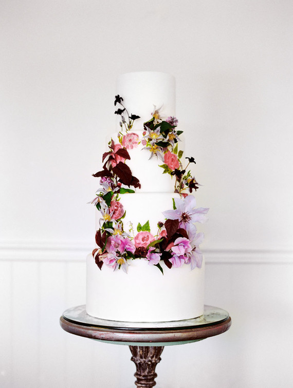 Floral wedding cake