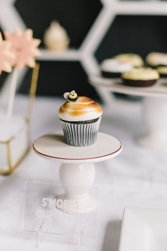 Modern Bee 1st birthday Inspiration