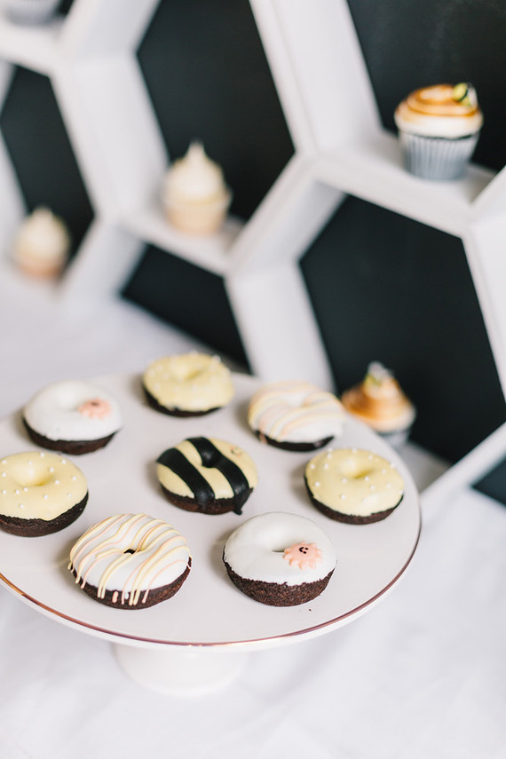 Modern Bee 1st birthday Inspiration